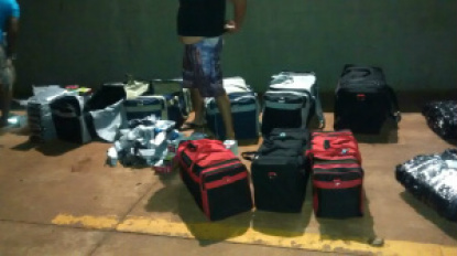 DOF apreende produtos eletrônicos do Paraguai em ônibus Produtos seriam transportados para a cidade de Cuiabá
Foto: Divulgação